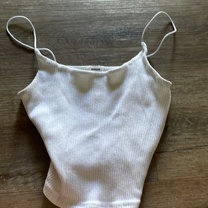 White ribbed cropped tank top